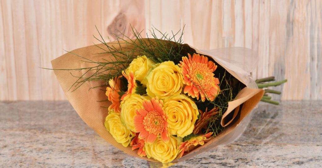Yellow Roses Gift