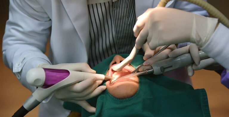 How a Periodontist in Kansas City Can Help Maintain Your Teeth