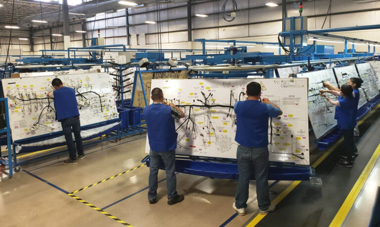 The Essential Role of Cable Assembly Manufacturers in Modern Connectivity