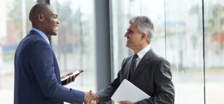 The Psychology of First Impressions in Local Business